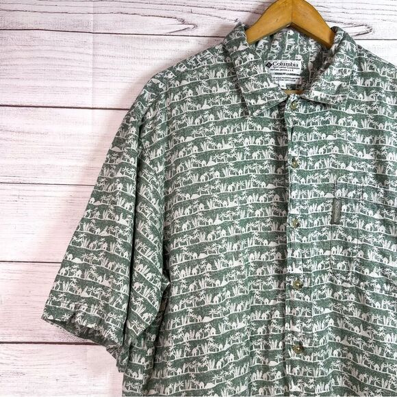 Columbia Men’s Short Sleeve Green Hawaiian Button Down Shirt Cotton Size M - Picture 3 of 10